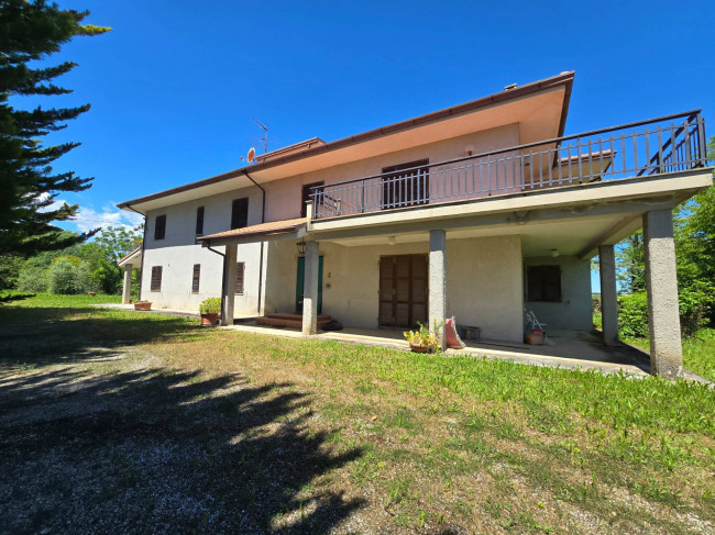 Villa in vendita a Ponzano di Fermo