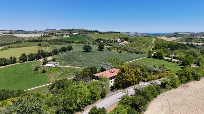 Villa in vendita a Ponzano di Fermo