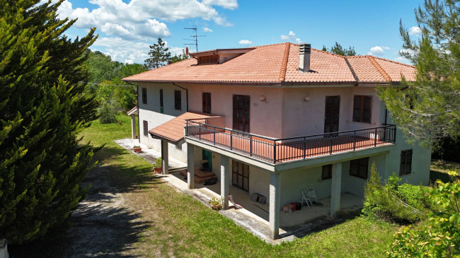 Villa in vendita a Ponzano di Fermo