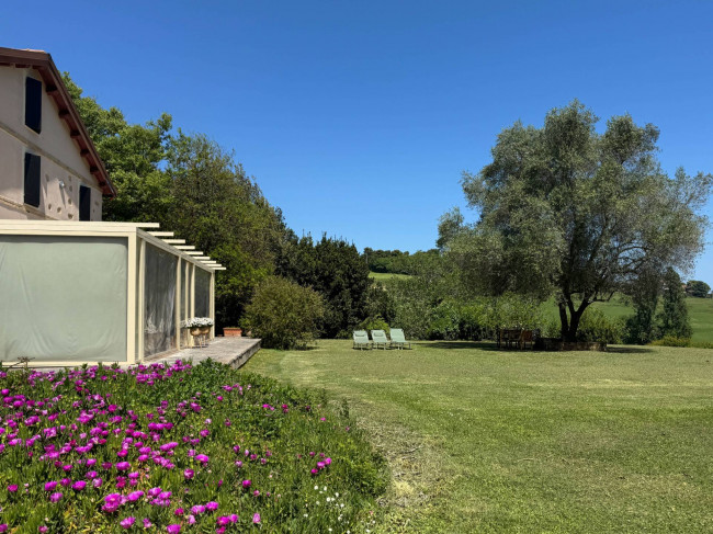 Casale in vendita a Porto Sant'Elpidio