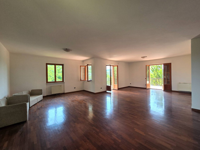 Villa in vendita a Ponzano di Fermo
