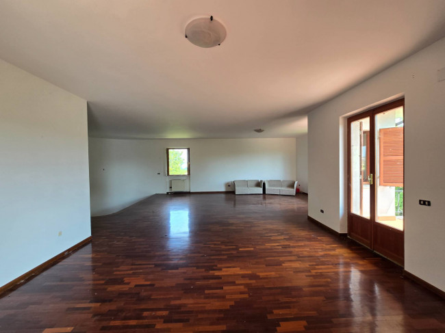 Villa in vendita a Ponzano di Fermo