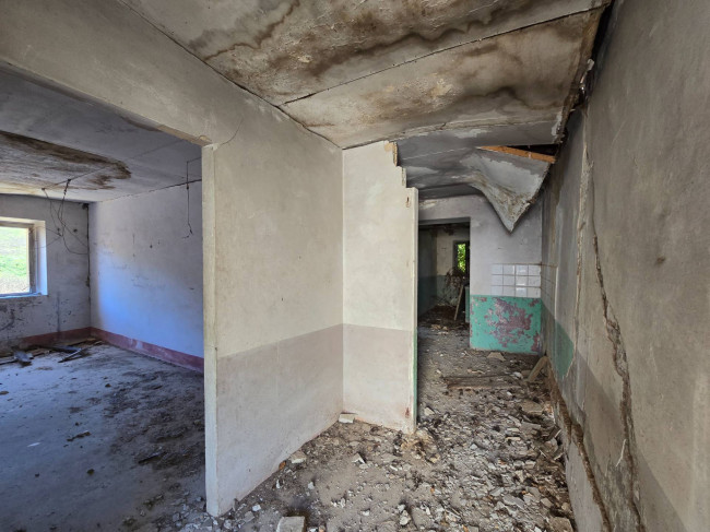 Rustico in vendita a Belmonte Piceno