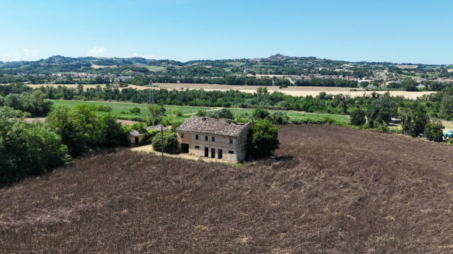 Rustico in vendita a Belmonte Piceno