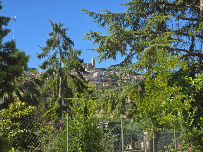 Single House for sale in Fermo