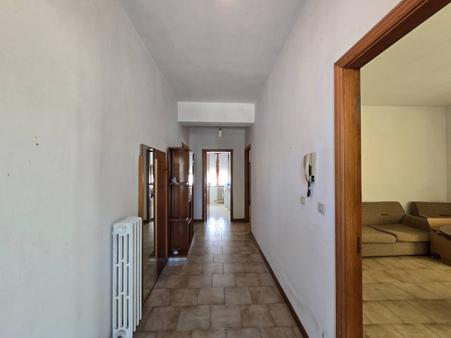 Single House for sale in Fermo