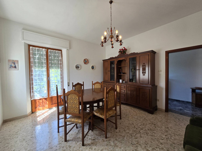 Single House for sale in Fermo