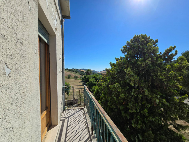 Single House for sale in Fermo