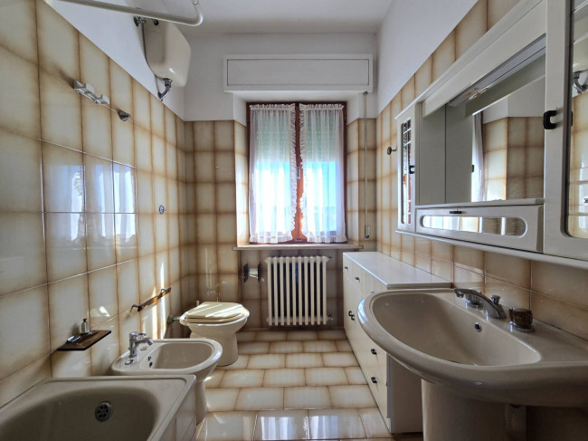 Single House for sale in Fermo