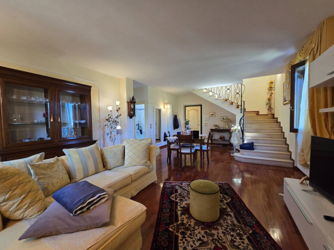 Casa indipendente in vendita a Lapedona