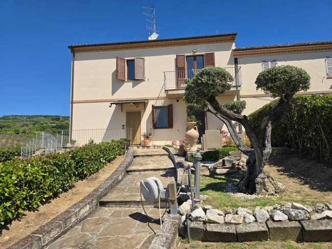 Casa indipendente in vendita a Lapedona