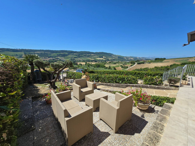 Casa indipendente in vendita a Lapedona