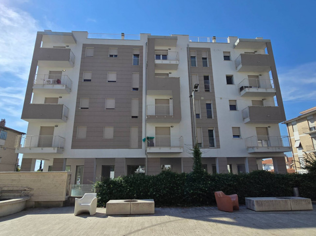 Studio/Ufficio in vendita a Fermo