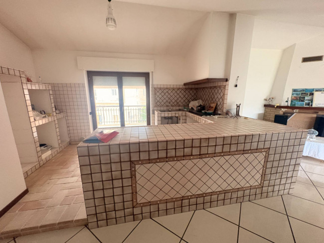 Appartamento in vendita a Monsampietro Morico
