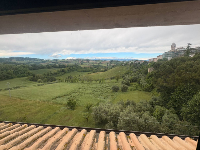 Appartamento in vendita a Monsampietro Morico