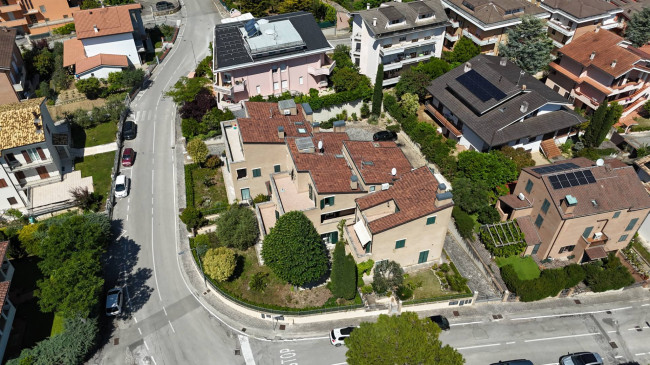 Villa in vendita a Fermo