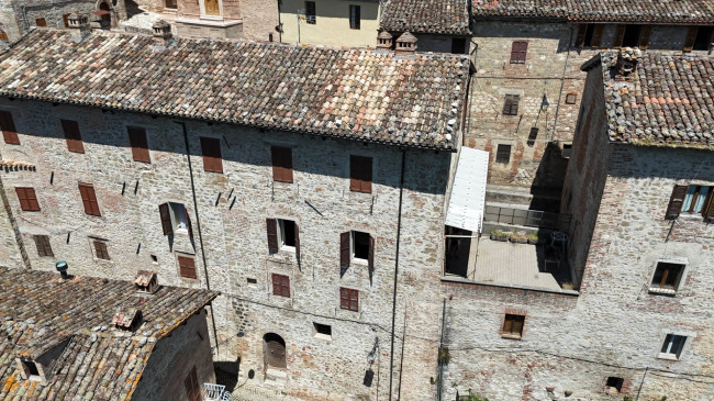 Appartamento in vendita a Montefortino
