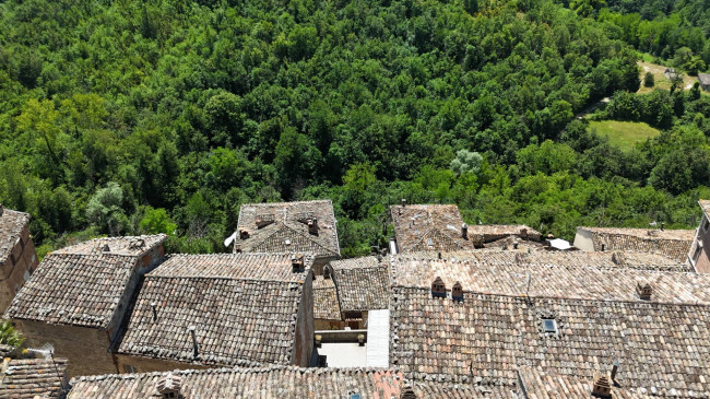 Appartamento in vendita a Montefortino
