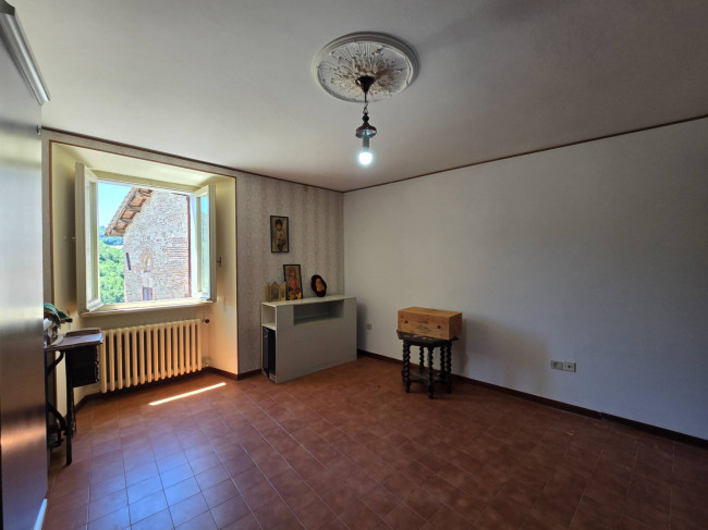 Appartamento in vendita a Montefortino