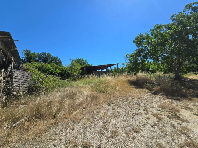 Rustico in vendita a Servigliano