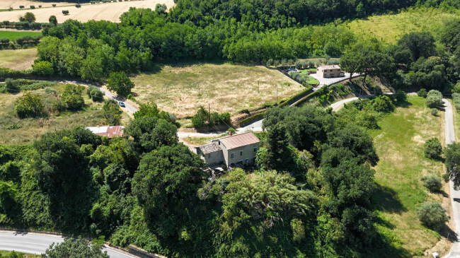 Rustico in vendita a Servigliano