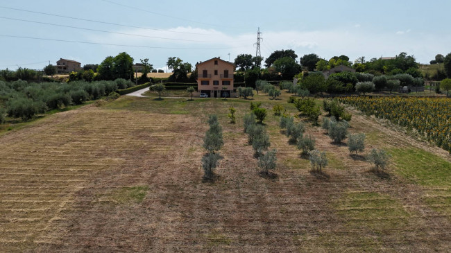 Casa singola in vendita a Fermo