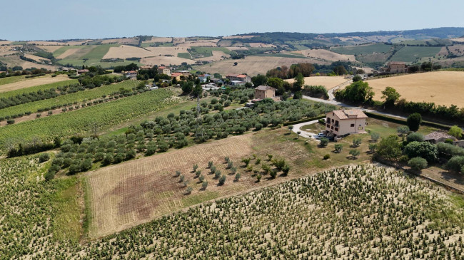 Casa singola in vendita a Fermo