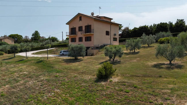 Casa singola in vendita a Fermo