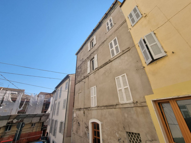 Casa indipendente in affitto a Fermo