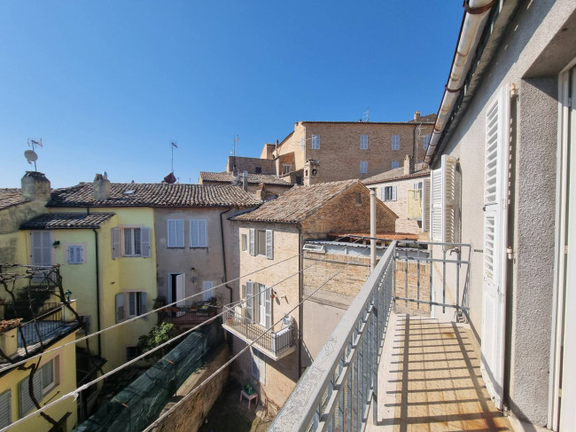 Casa indipendente in affitto a Fermo