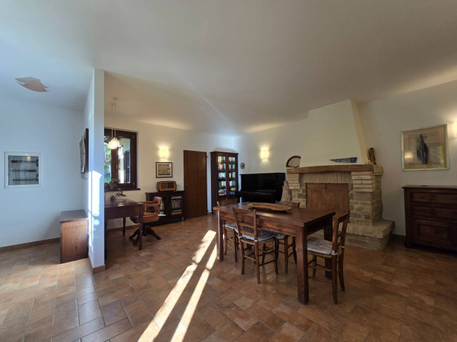 Villa in vendita a Treia