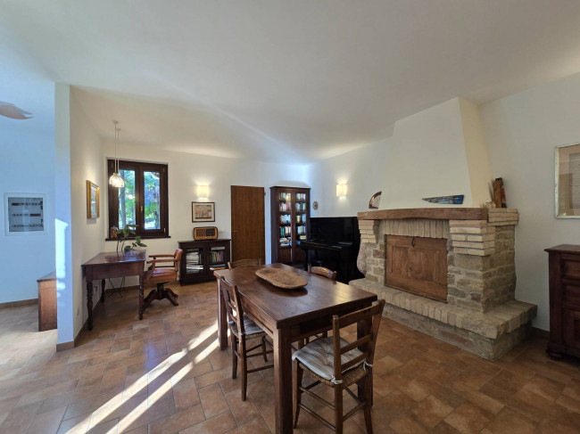 Villa in vendita a Treia