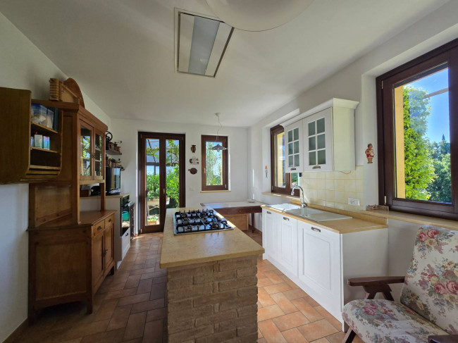 Villa in vendita a Treia