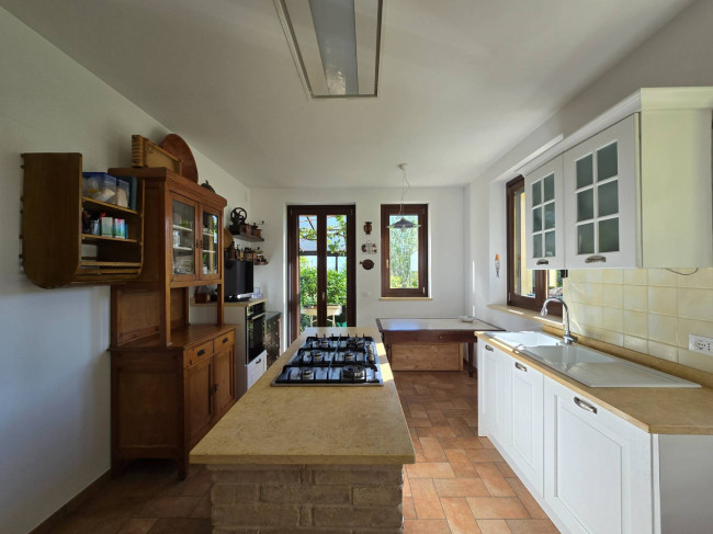 Villa in vendita a Treia