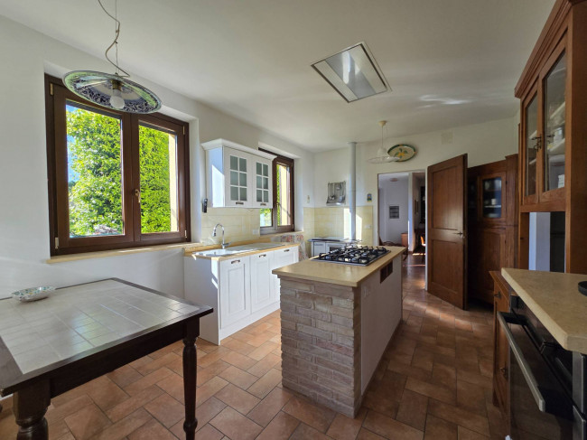 Villa in vendita a Treia