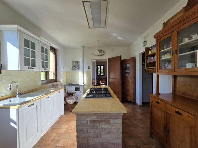Villa in vendita a Treia