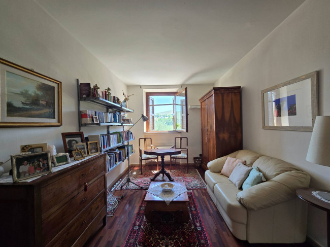Casale in vendita a Fermo