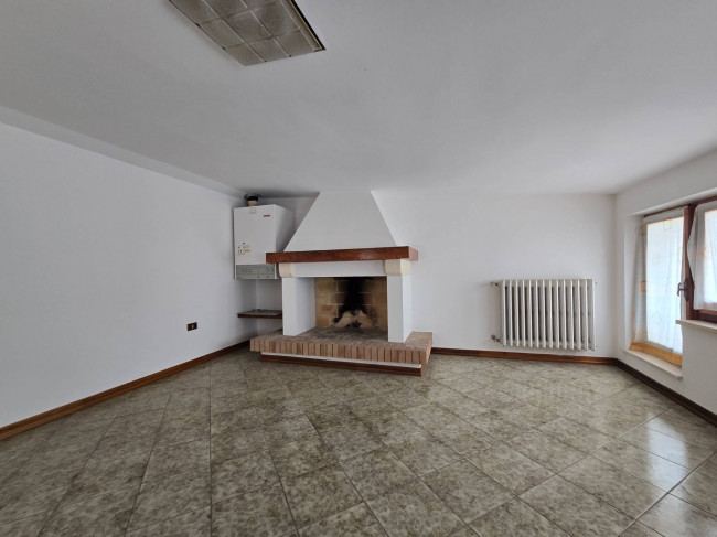 Casa singola in vendita a Grottazzolina