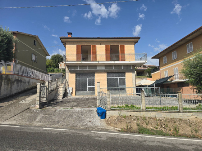 Casa singola in vendita a Grottazzolina