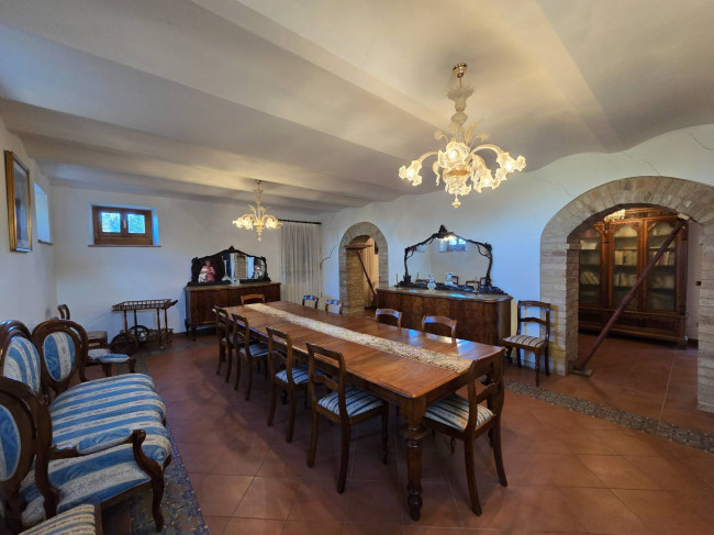 Casale in vendita a Monte San Pietrangeli