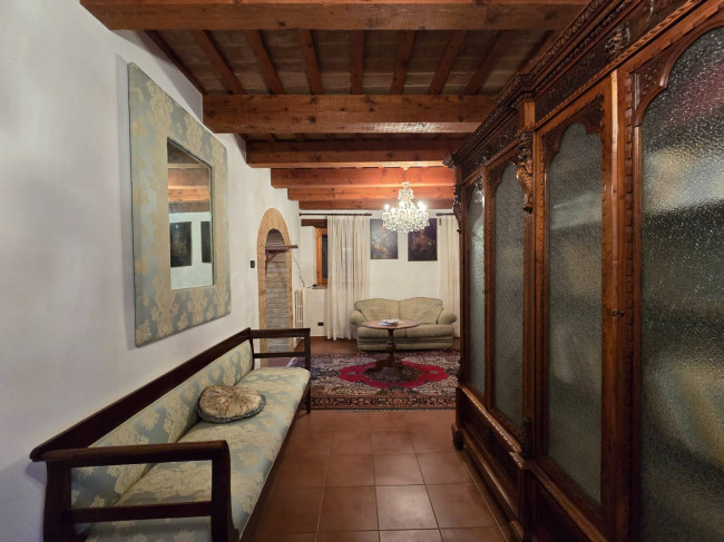 Casale in vendita a Monte San Pietrangeli