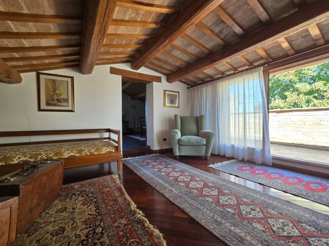 Casale in vendita a Monte San Pietrangeli