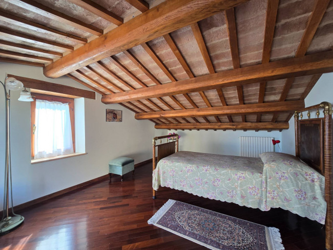 Casale in vendita a Monte San Pietrangeli