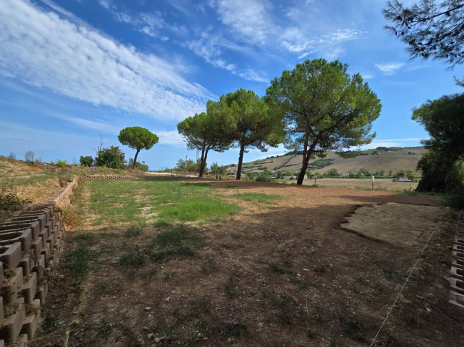 Casale in vendita a Fermo