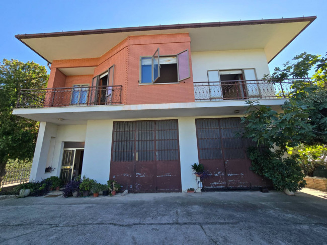 Casa singola in vendita a Grottazzolina