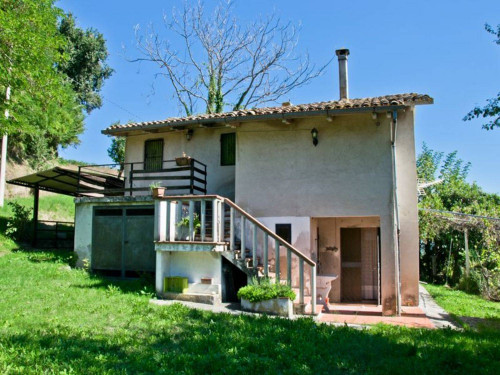Casale in vendita a Ortezzano
