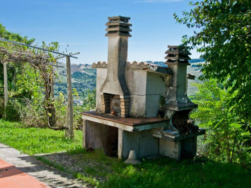 Casale in vendita a Ortezzano