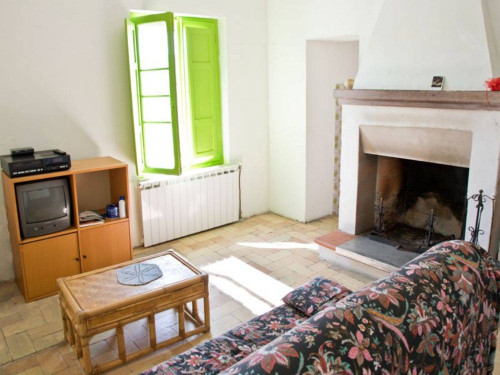 Casale in vendita a Ortezzano