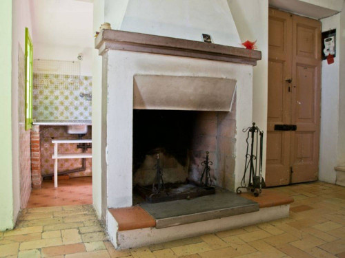 Casale in vendita a Ortezzano