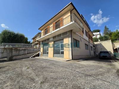 Casa singola in vendita a Grottazzolina